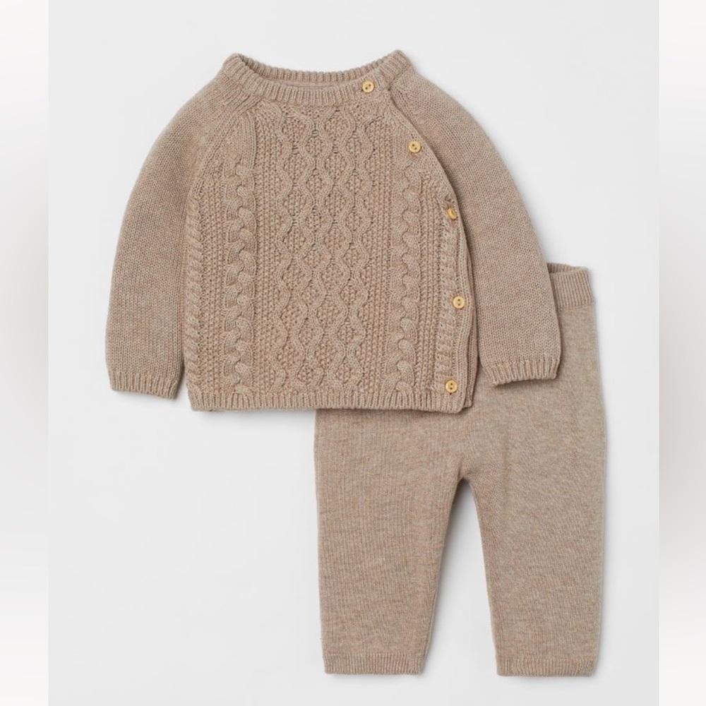 H&M baby sweater set size PM/NB